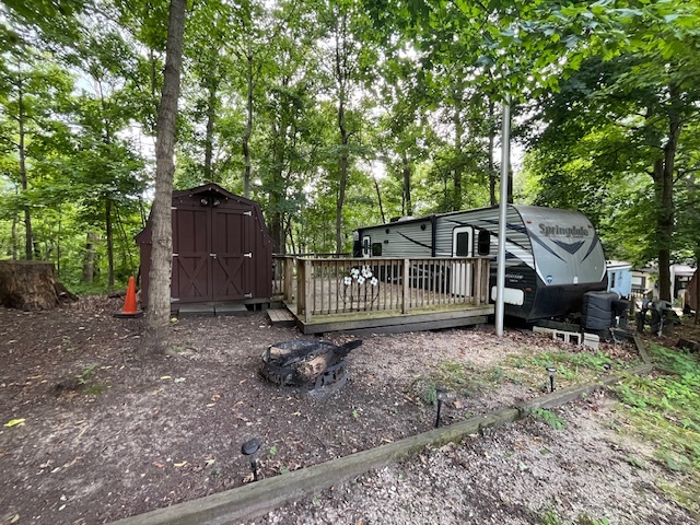 2795 East 28th Road Marseilles, IL 61341 - Photo 3 of 49 a front view of a house with garden