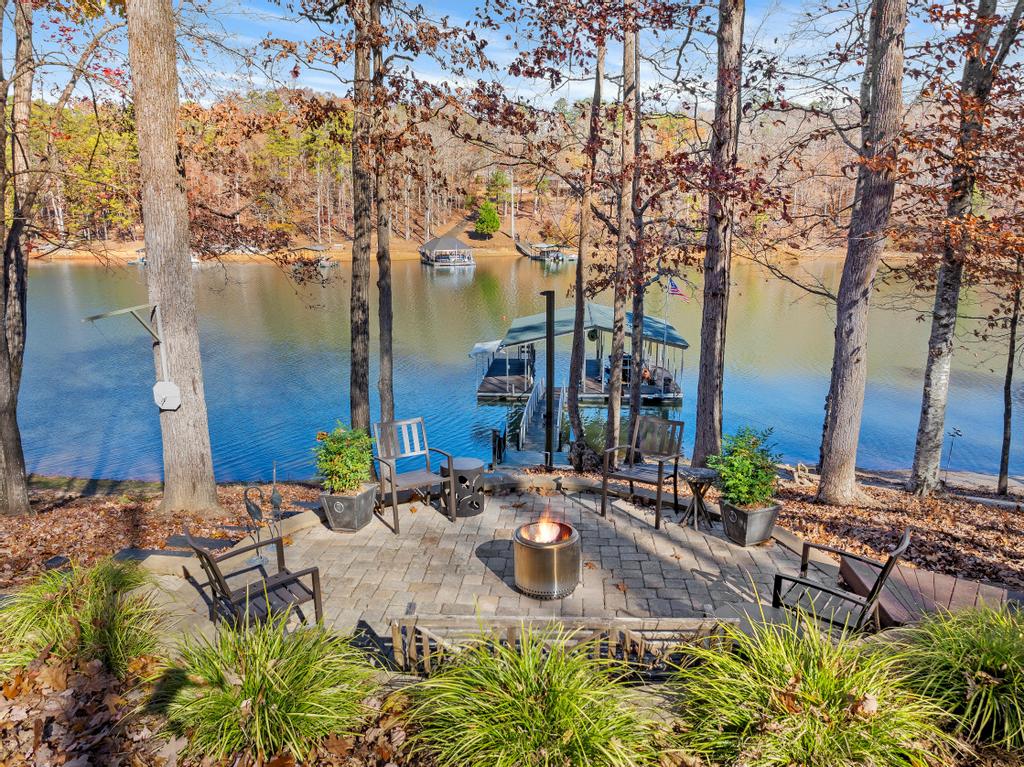 314 Two Rivers Drive Westminster, SC 29693 - Photo 4 of 45