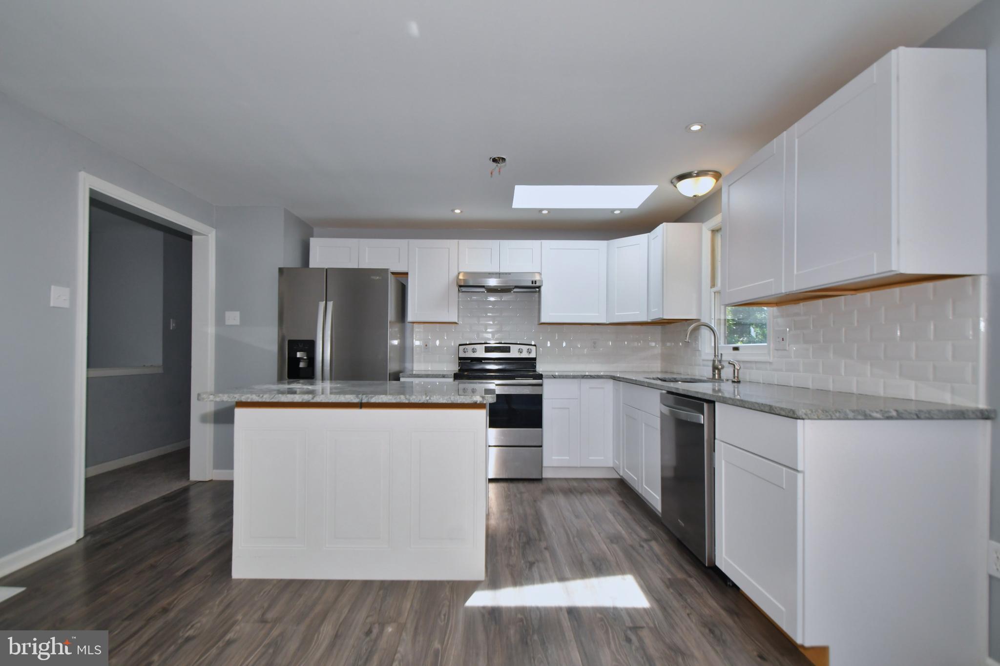 2316 Crossett Road Baltimore, MD 21237 - Photo 2 of 44 Gallery Image 2