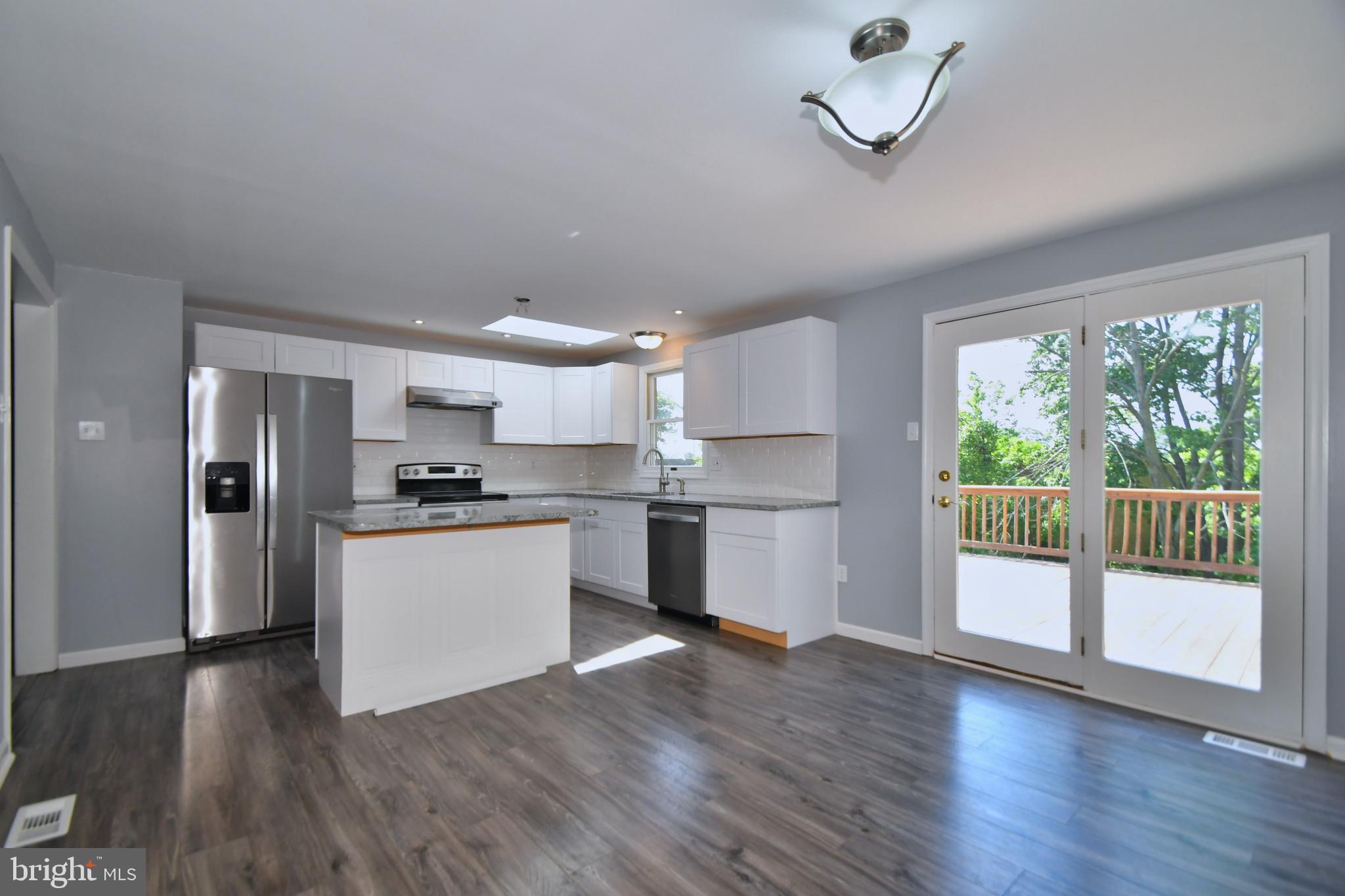 2316 Crossett Road Baltimore, MD 21237 - Photo 10 of 44 Gallery Image 10