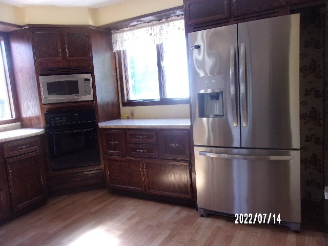 379 Cumberland Head Road Plattsburgh, NY 12901 - Photo 23 of 67 Gallery Image 23