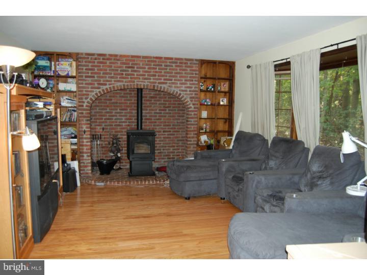 12 Gate Road Tabernacle, NJ 08088 - Photo 9 of 22 Family Room