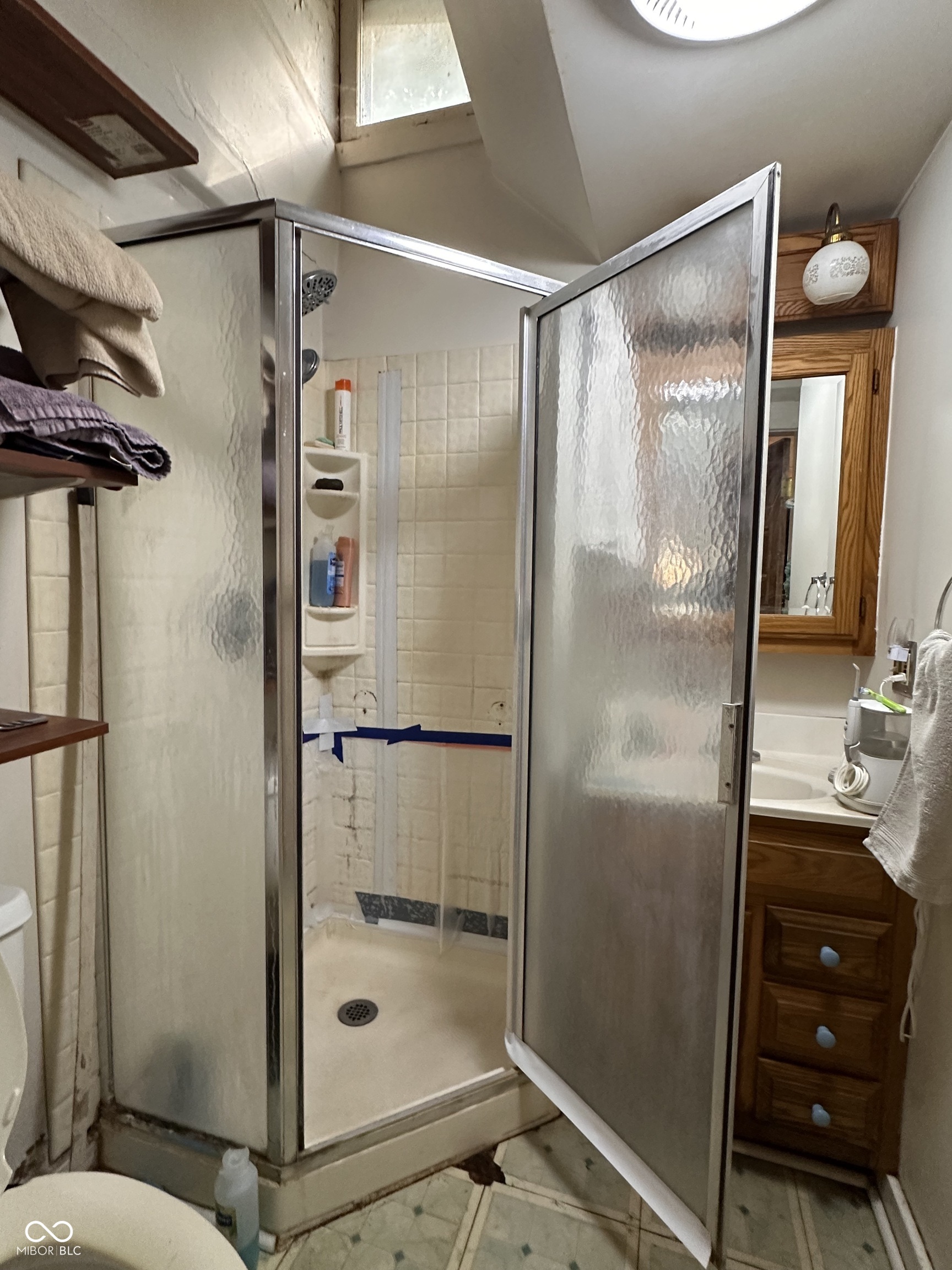 5959 Beechwood Avenue Indianapolis, IN 46219 - Photo 16 of 76