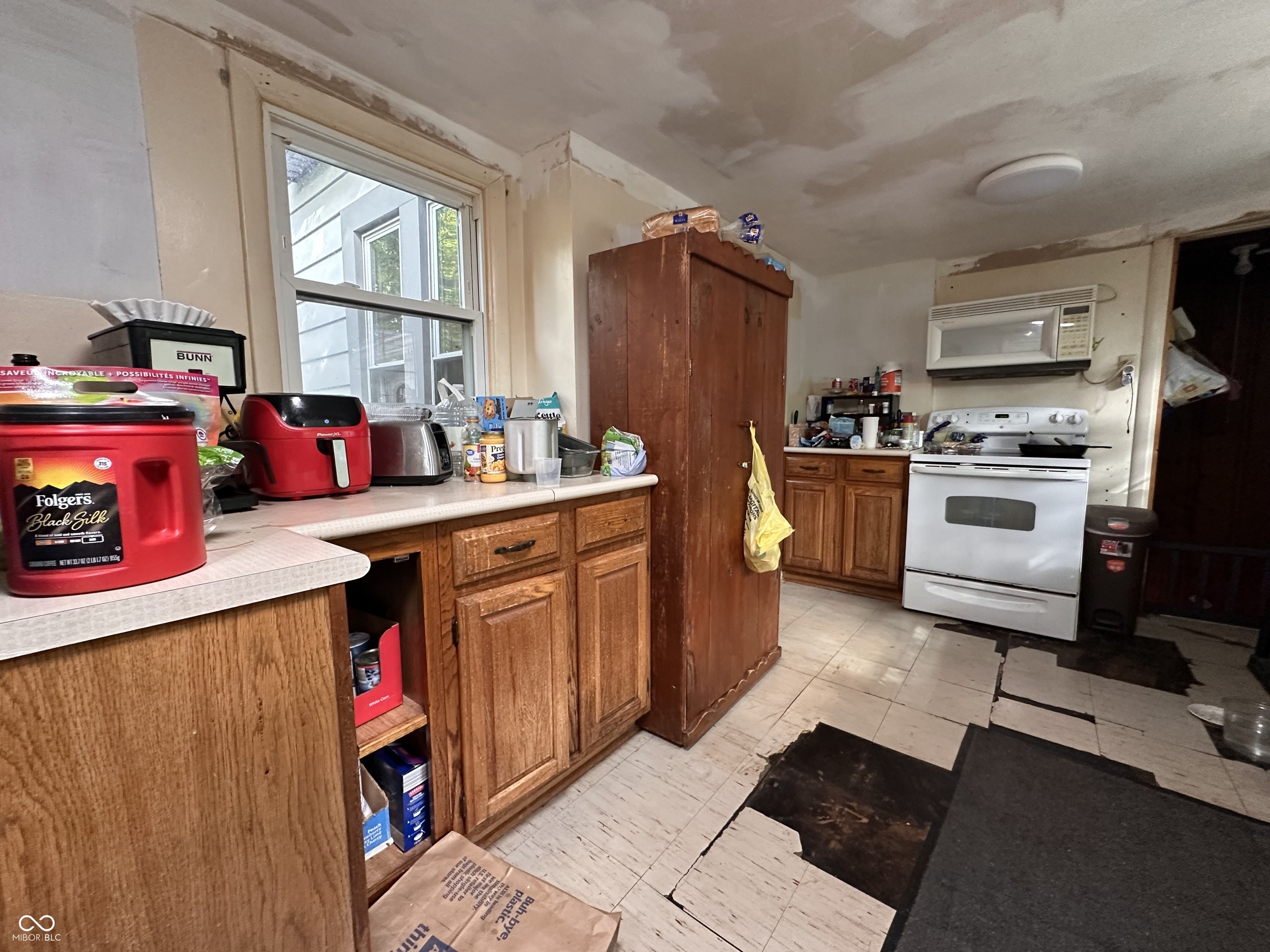 5959 Beechwood Avenue Indianapolis, IN 46219 - Photo 34 of 76