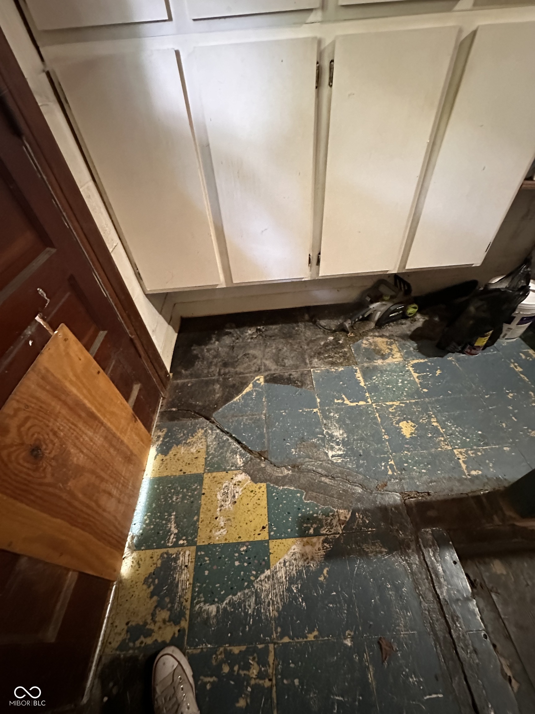 5959 Beechwood Avenue Indianapolis, IN 46219 - Photo 37 of 76