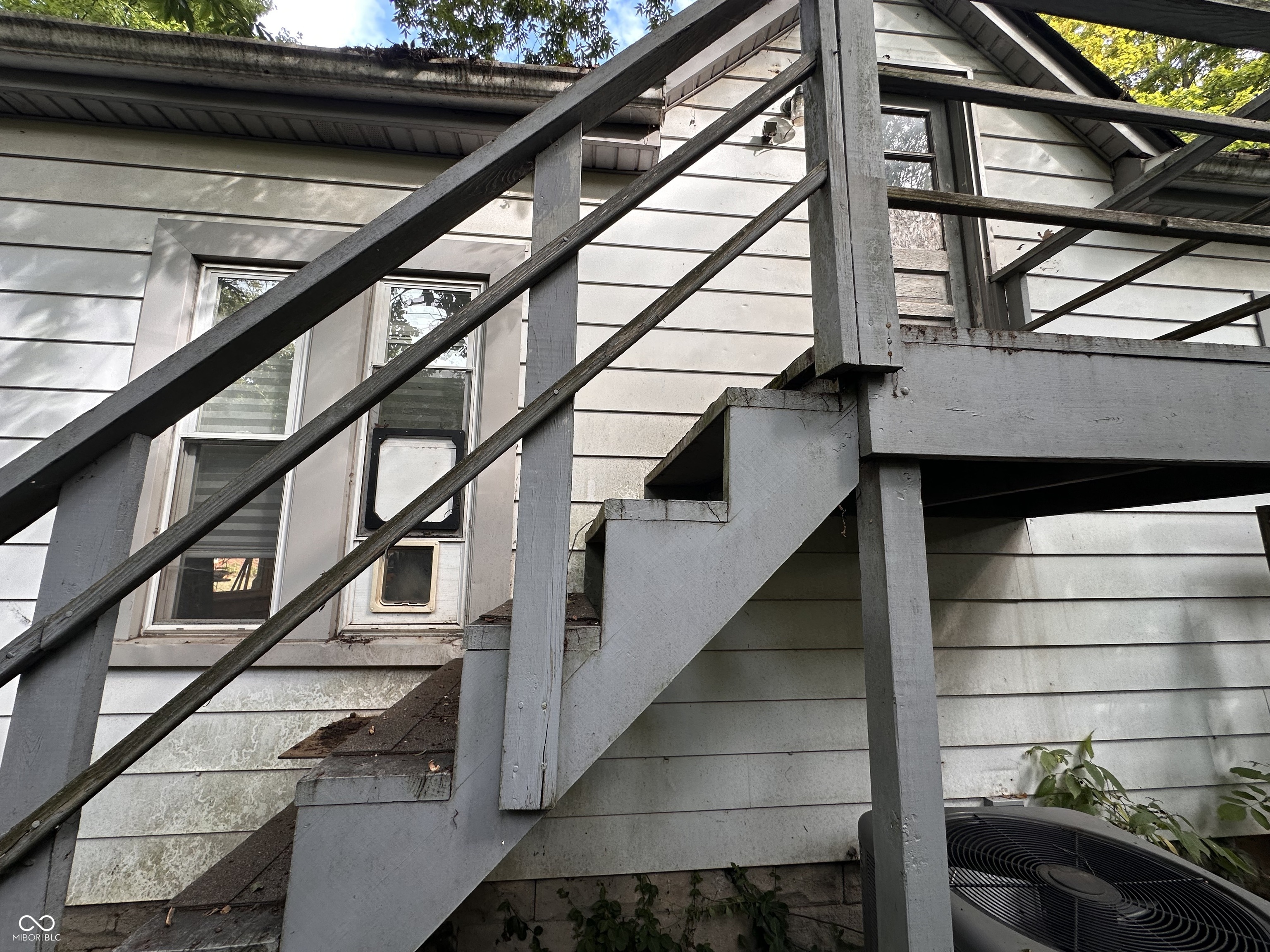 5959 Beechwood Avenue Indianapolis, IN 46219 - Photo 4 of 76