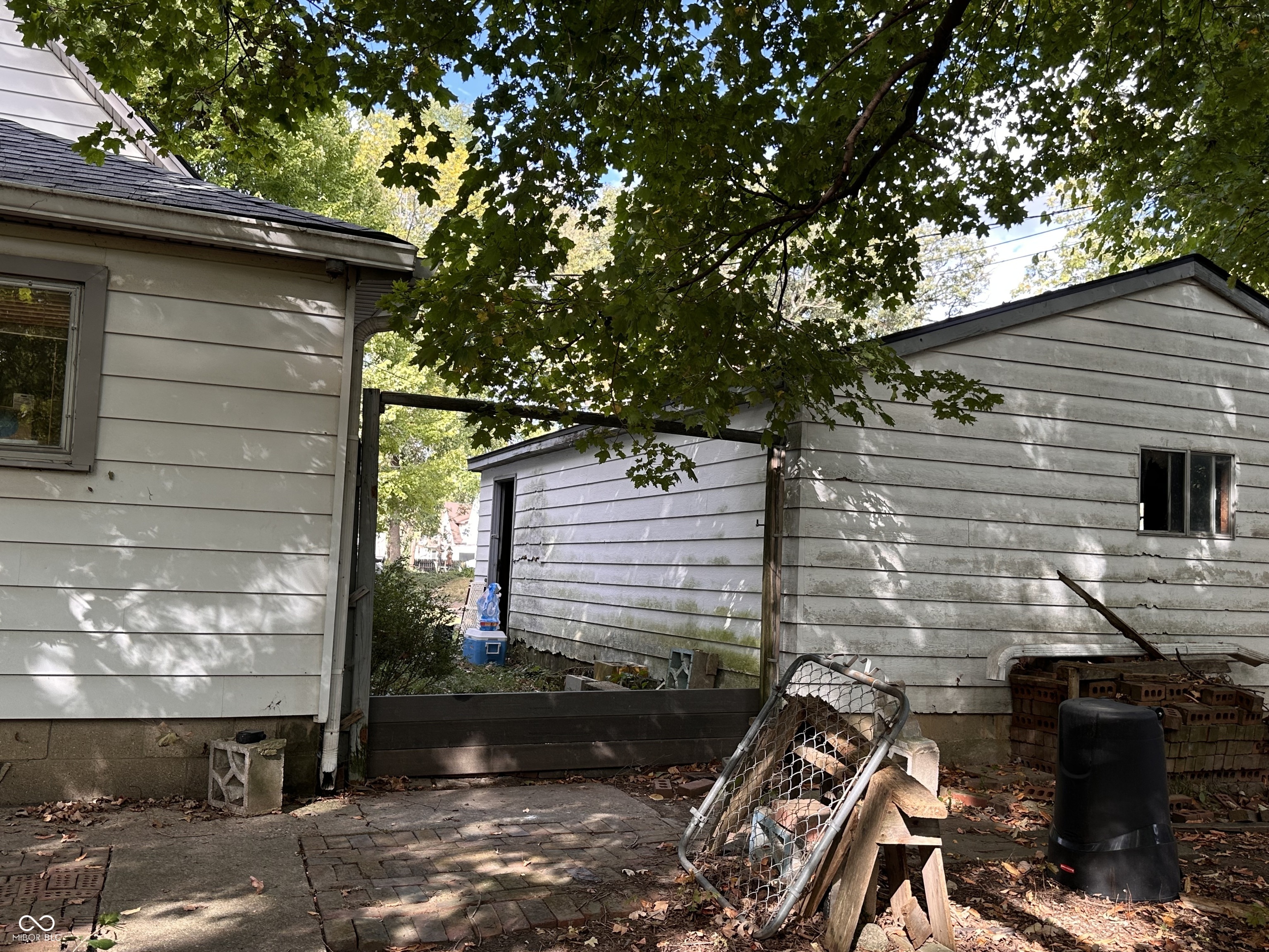 5959 Beechwood Avenue Indianapolis, IN 46219 - Photo 52 of 76