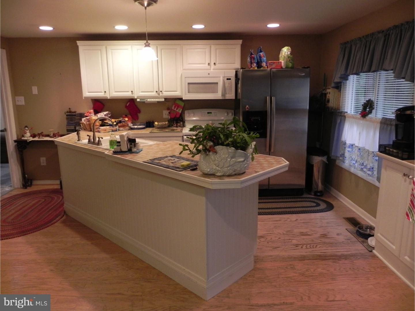 4376 Yates Road Bensalem, PA 19020 - Photo 14 of 25 In-law Suite