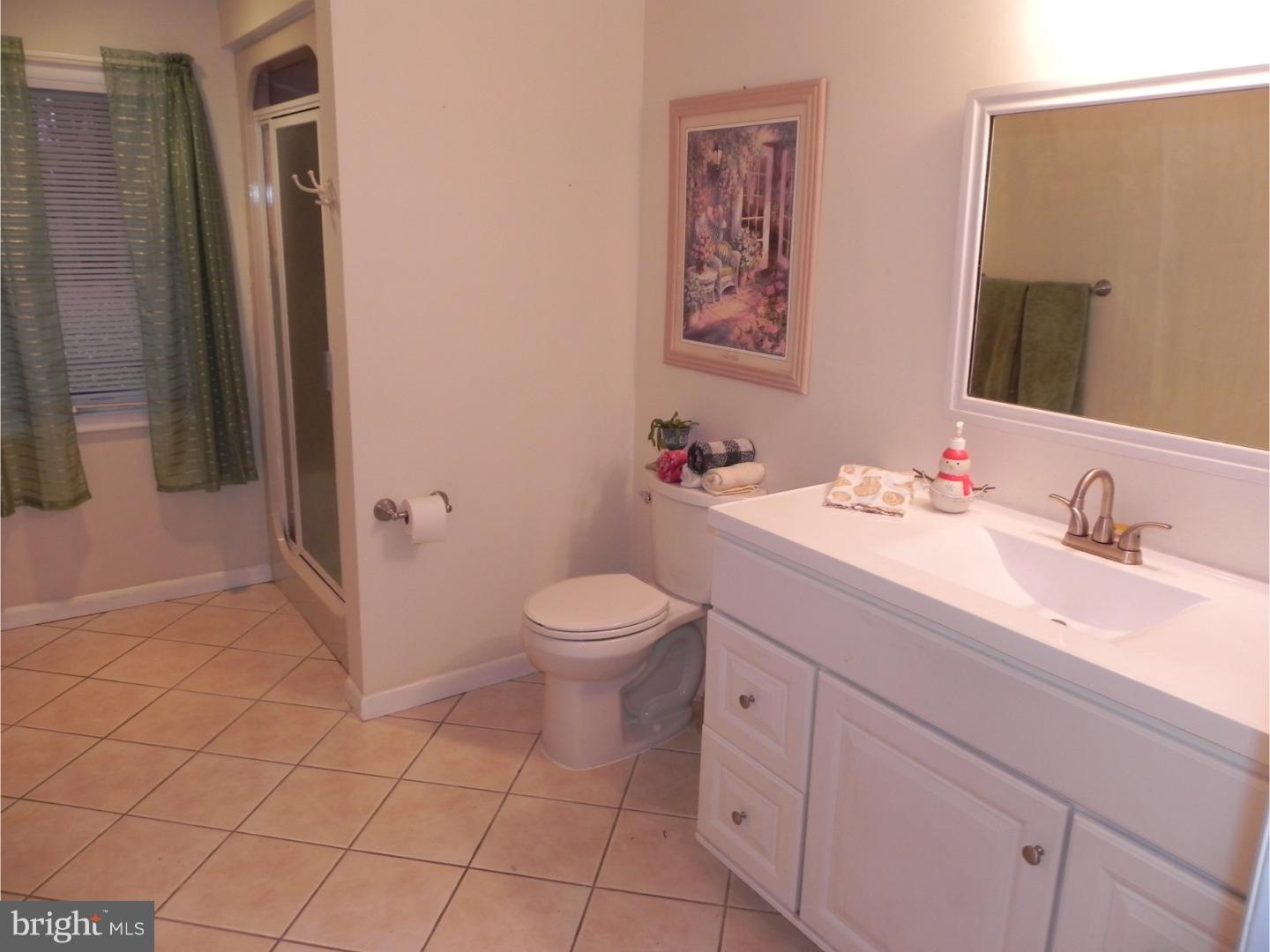 4376 Yates Road Bensalem, PA 19020 - Photo 19 of 25 In-law Suite