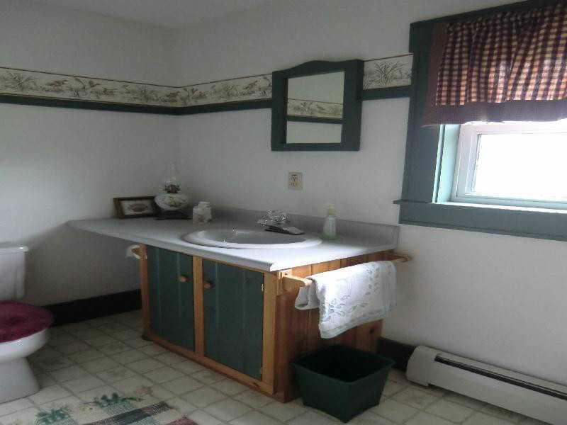 448 West River Road Waterville, ME 04901 - Photo 19 of 22 Bathroom.