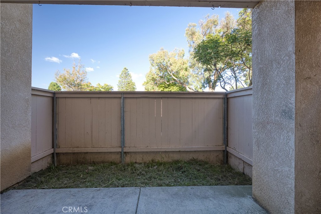 321 Inger Drive, Unit G55 Santa Maria, CA 93454 - Photo 15 of 16 a view of a small yard