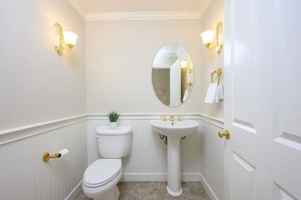 $1,185,000 | 6 Tee Time Lane, Weymouth, MA 02190