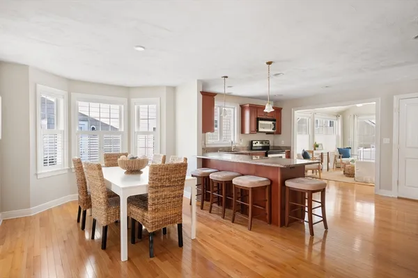 $1,185,000 | 6 Tee Time Lane, Weymouth, MA 02190