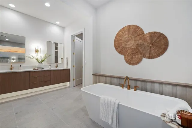 $1,119,900 | 2407 North Buhrstone Avenue, Eagle, ID 83616