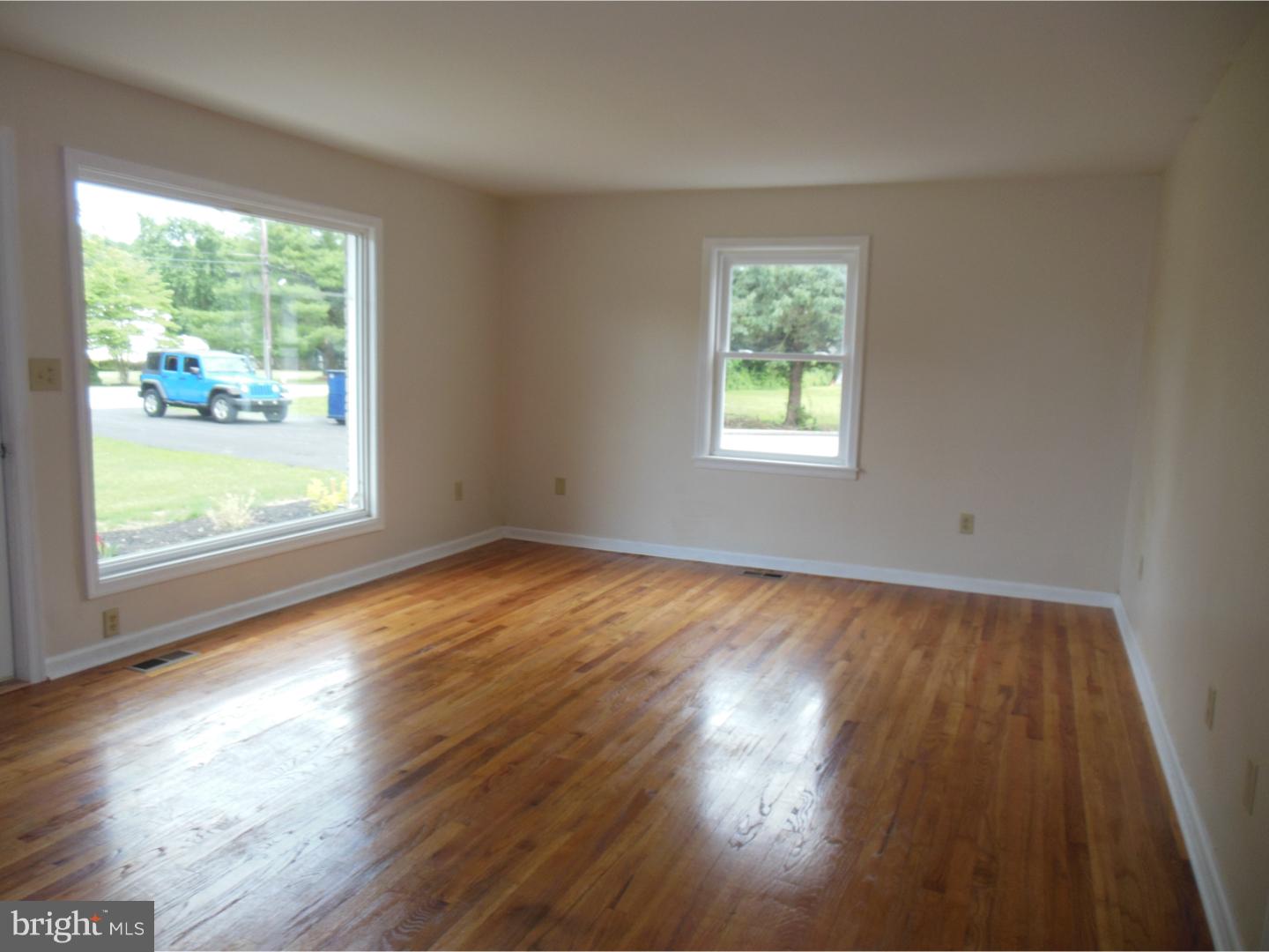 400 Rock Raymond Road Downingtown, PA 19335 - Photo 3 of 22 Gallery Image 3