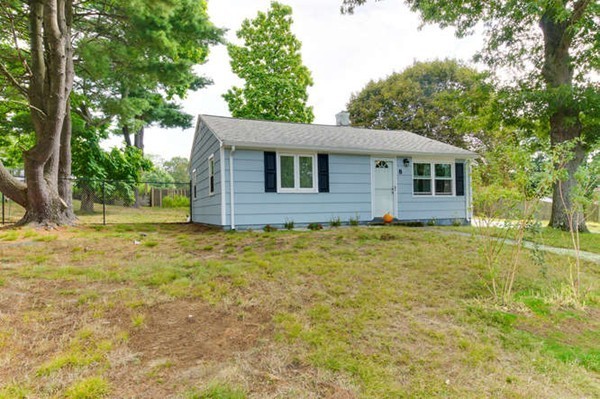 8 Jeffrey Road Billerica, MA 01821 - Photo 2 of 21