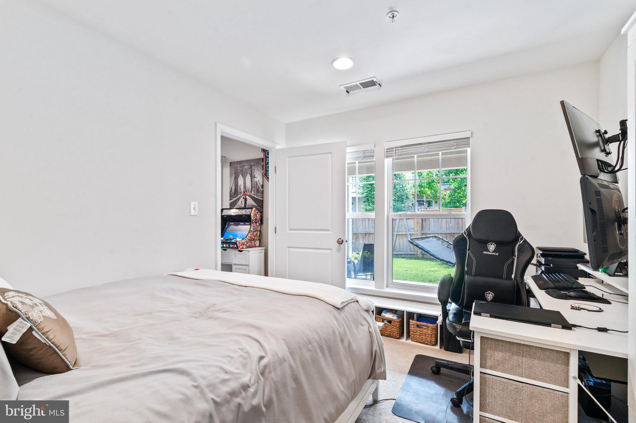5659 Scott Ridge Place Frederick, MD 21704 - Photo 32 of 48 Main Level 4th Bedroom