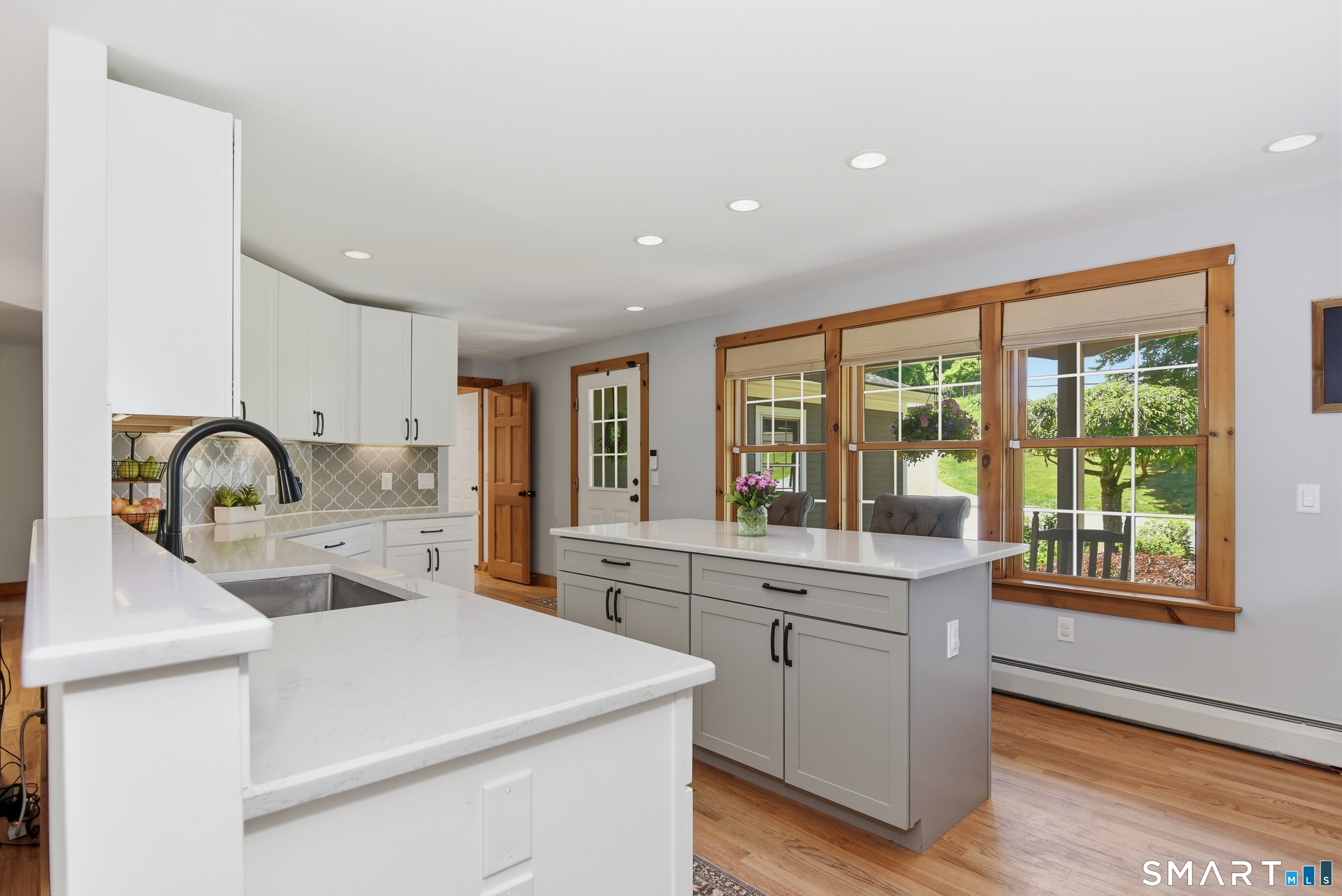 80 West Quasset Road Woodstock, CT 06281 - Photo 7 of 38