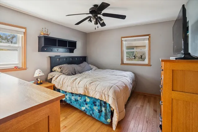 $350,000 | 421 East Altgeld Avenue, Glendale Heights, IL 60139