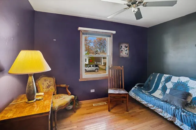 $350,000 | 421 East Altgeld Avenue, Glendale Heights, IL 60139