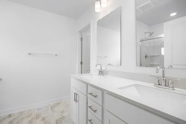 $474,750 | 137 Ridgeview Lane, Elko New Market, MN 55054