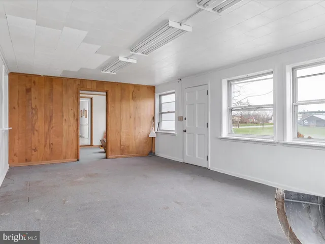 a view of outdoor space