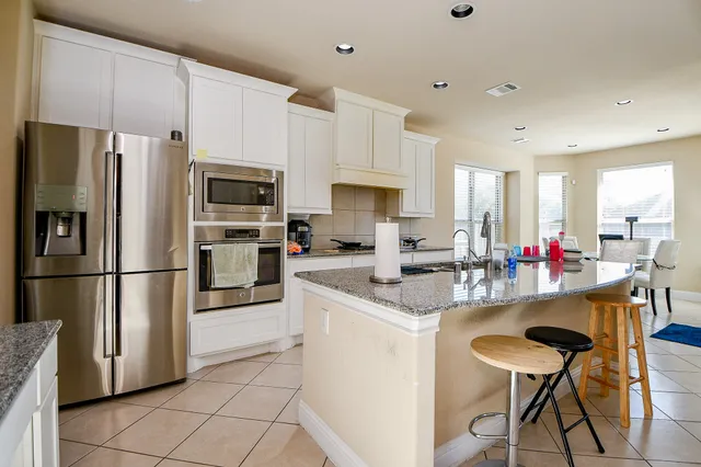 $579,000 | 2446 Flowering Brook Lane, Sugar Land, TX 77479