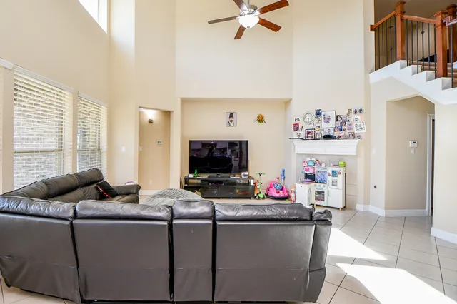 $579,000 | 2446 Flowering Brook Lane, Sugar Land, TX 77479