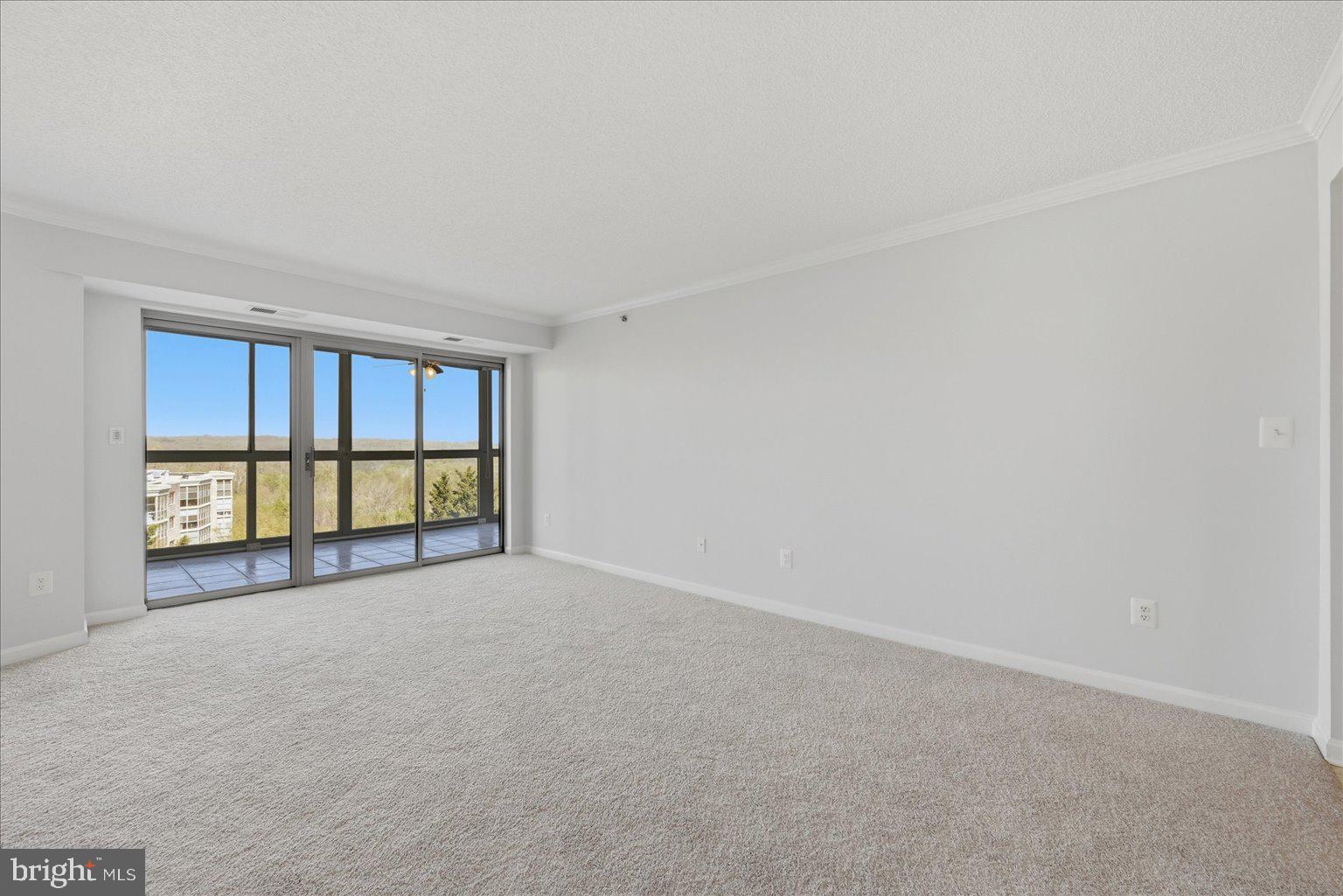 19385 Cypress Ridge Terrace, Unit 514 Leesburg, VA 20176 - Photo 14 of 81 Fresh slate to make it your own!