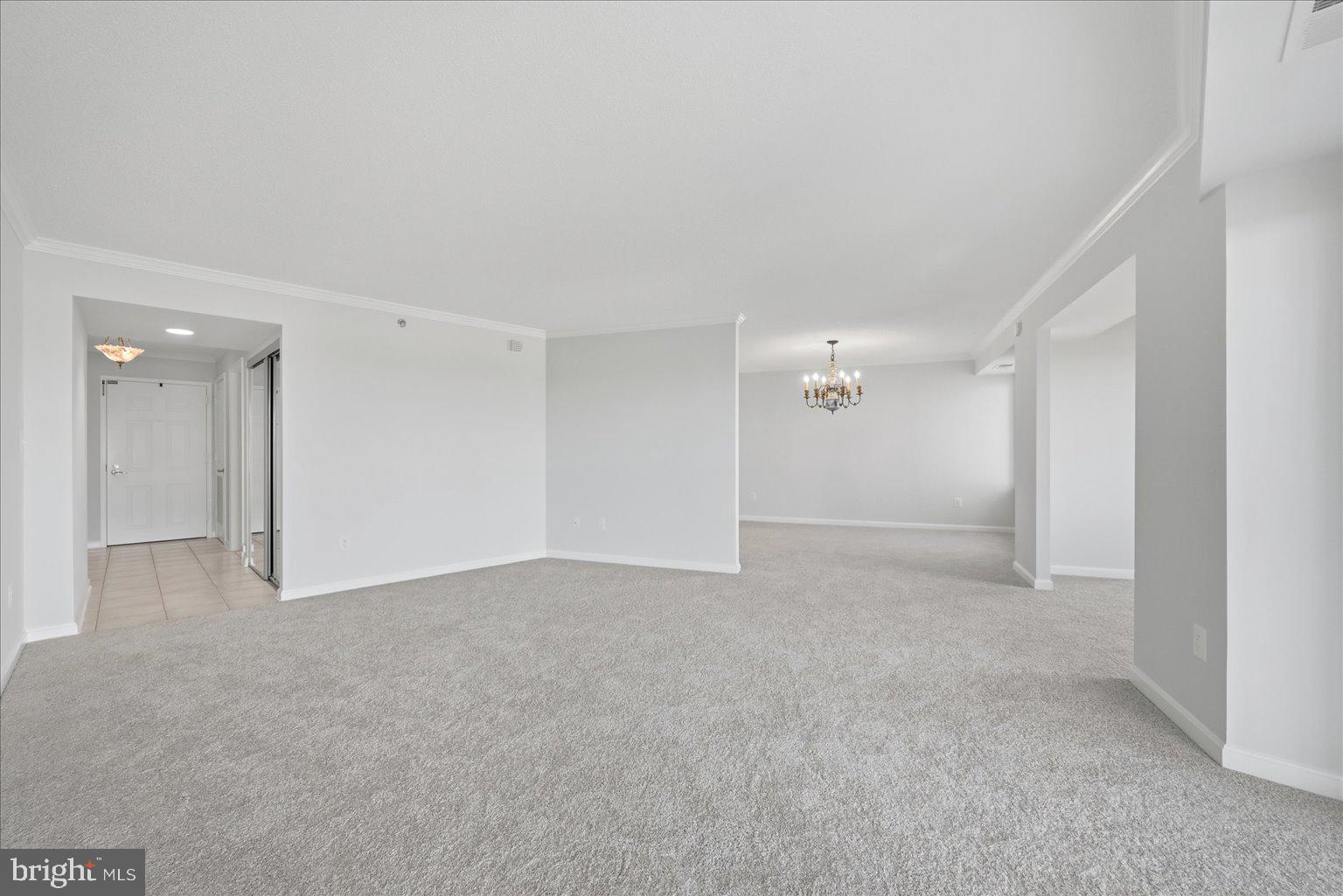 19385 Cypress Ridge Terrace, Unit 514 Leesburg, VA 20176 - Photo 15 of 81 Expansive Living Room