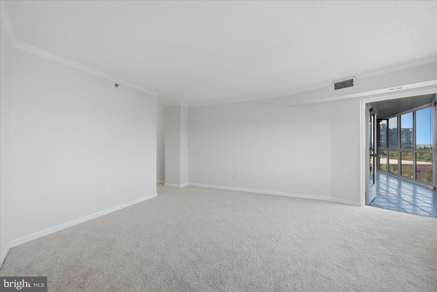 19385 Cypress Ridge Terrace, Unit 514 Leesburg, VA 20176 - Photo 35 of 81 Primary Bedroom with private access to Sunroom
