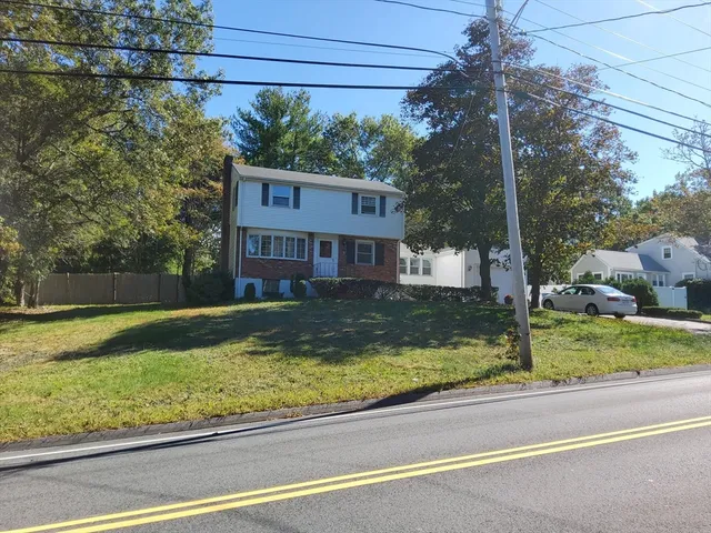 $796,000 | 1696 Liberty Street, Braintree, MA 02184
