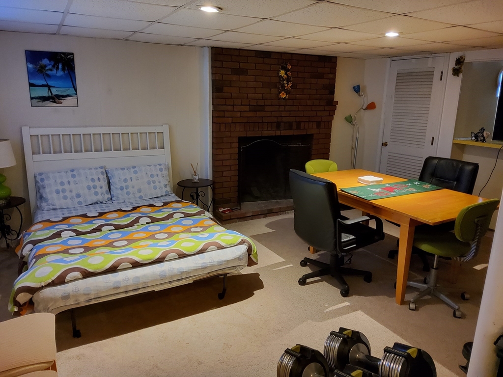 1696 Liberty Street Braintree, MA 02184 - Photo 14 of 16