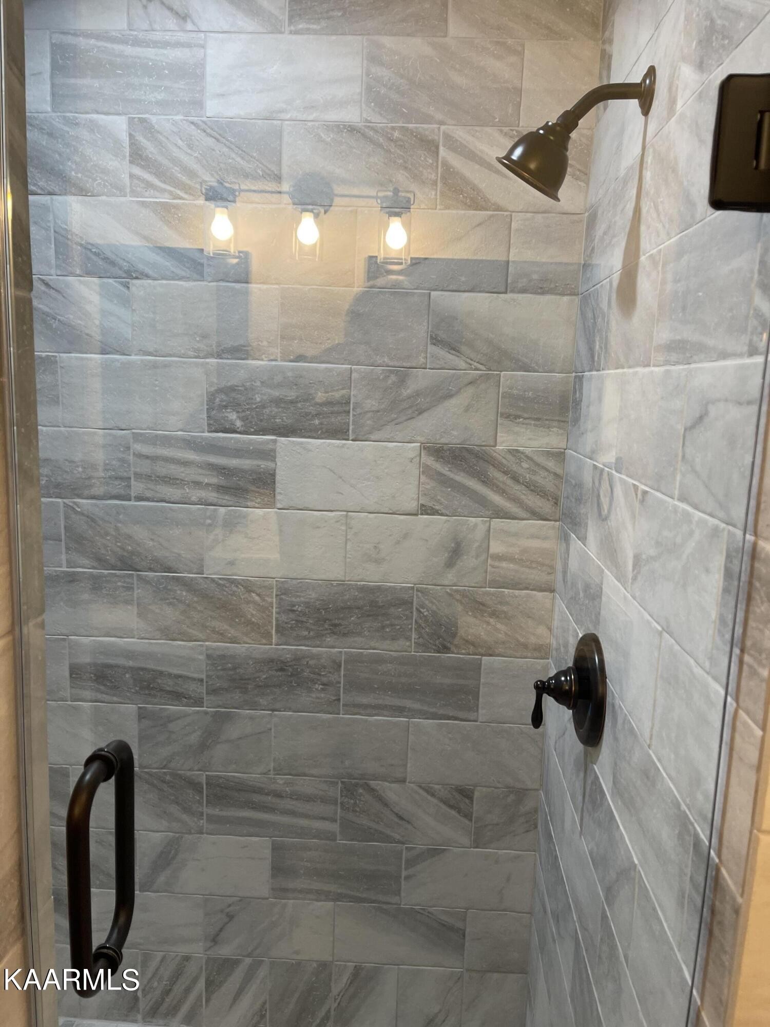 1728 Huckleberry Road Monterey, TN 38574 - Photo 17 of 23 Gallery Image 17