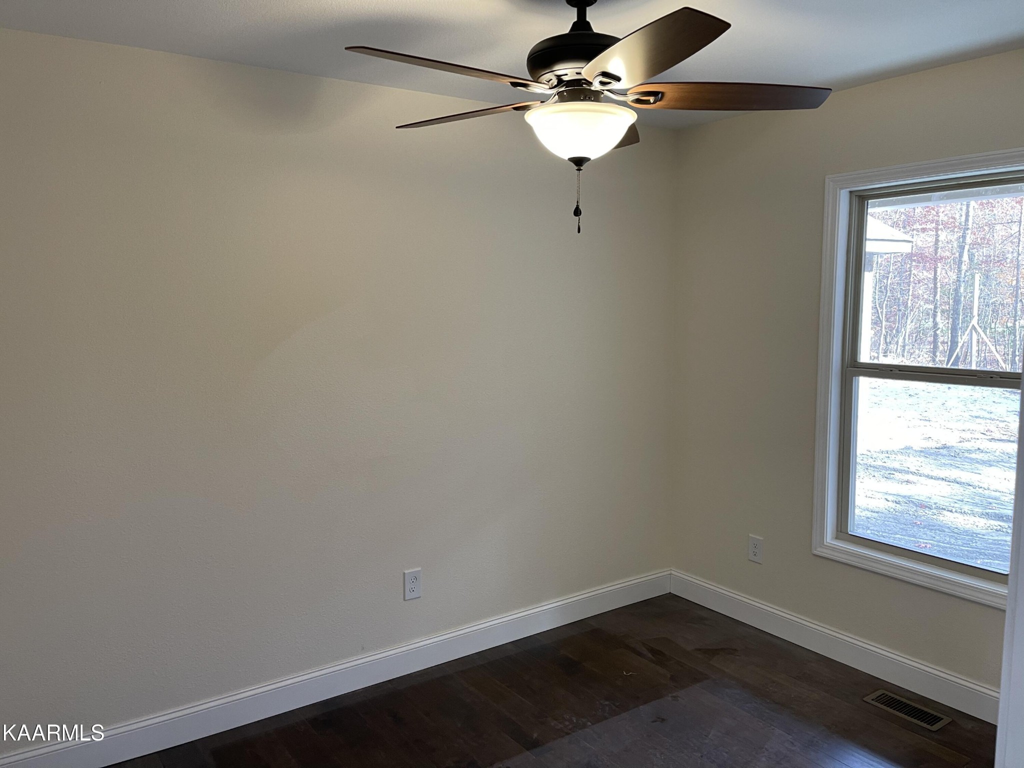 1728 Huckleberry Road Monterey, TN 38574 - Photo 6 of 23 Gallery Image 6