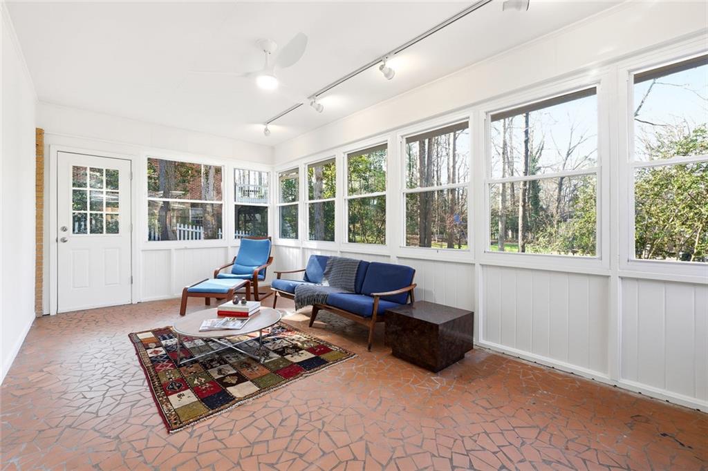 3642 Castaway Court Atlanta, GA 30341 - Photo 12 of 44