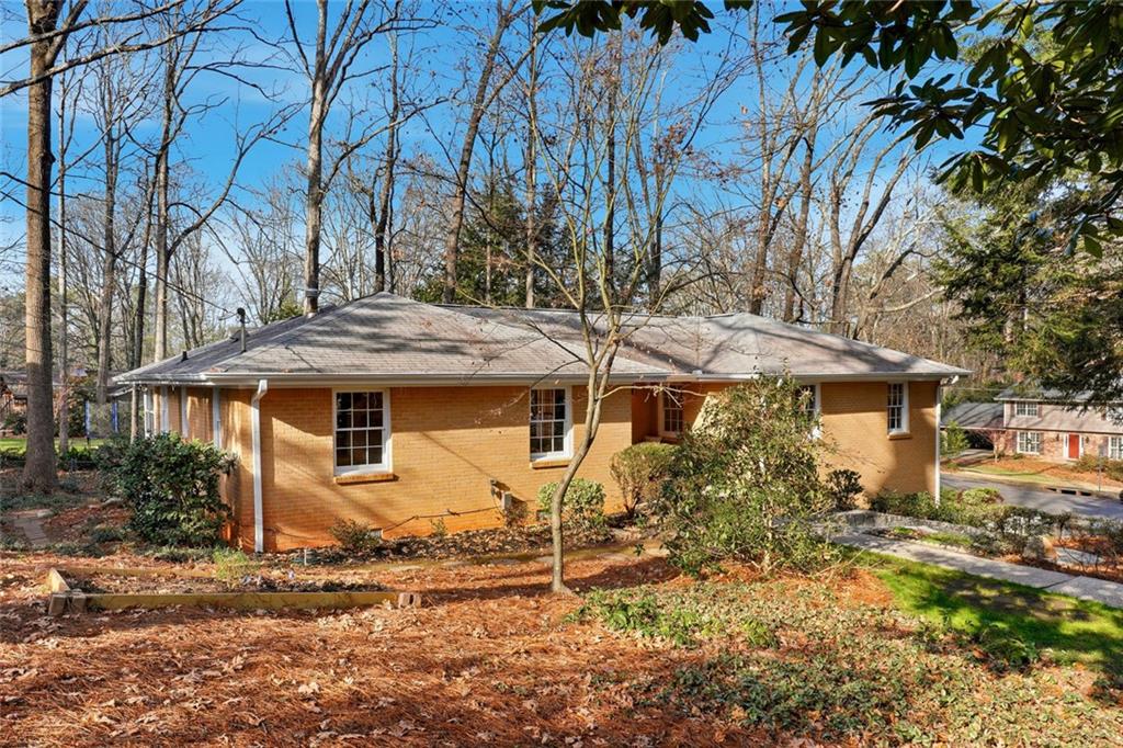 3642 Castaway Court Atlanta, GA 30341 - Photo 2 of 44