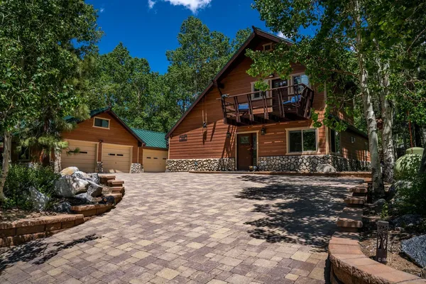 $849,900 | 208 Columbine Drive, Aspendell, CA 93514