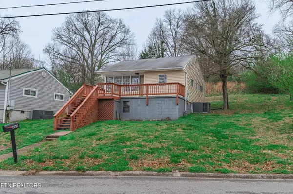 $189,900 | 153 Johnson Road, Oak Ridge, TN 37830