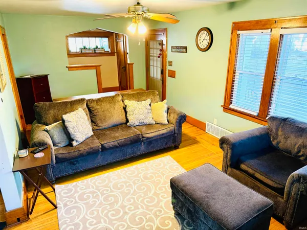 $1,595 | 4018 Webster Street, Fort Wayne, IN 46807