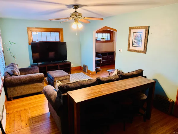 $1,595 | 4018 Webster Street, Fort Wayne, IN 46807