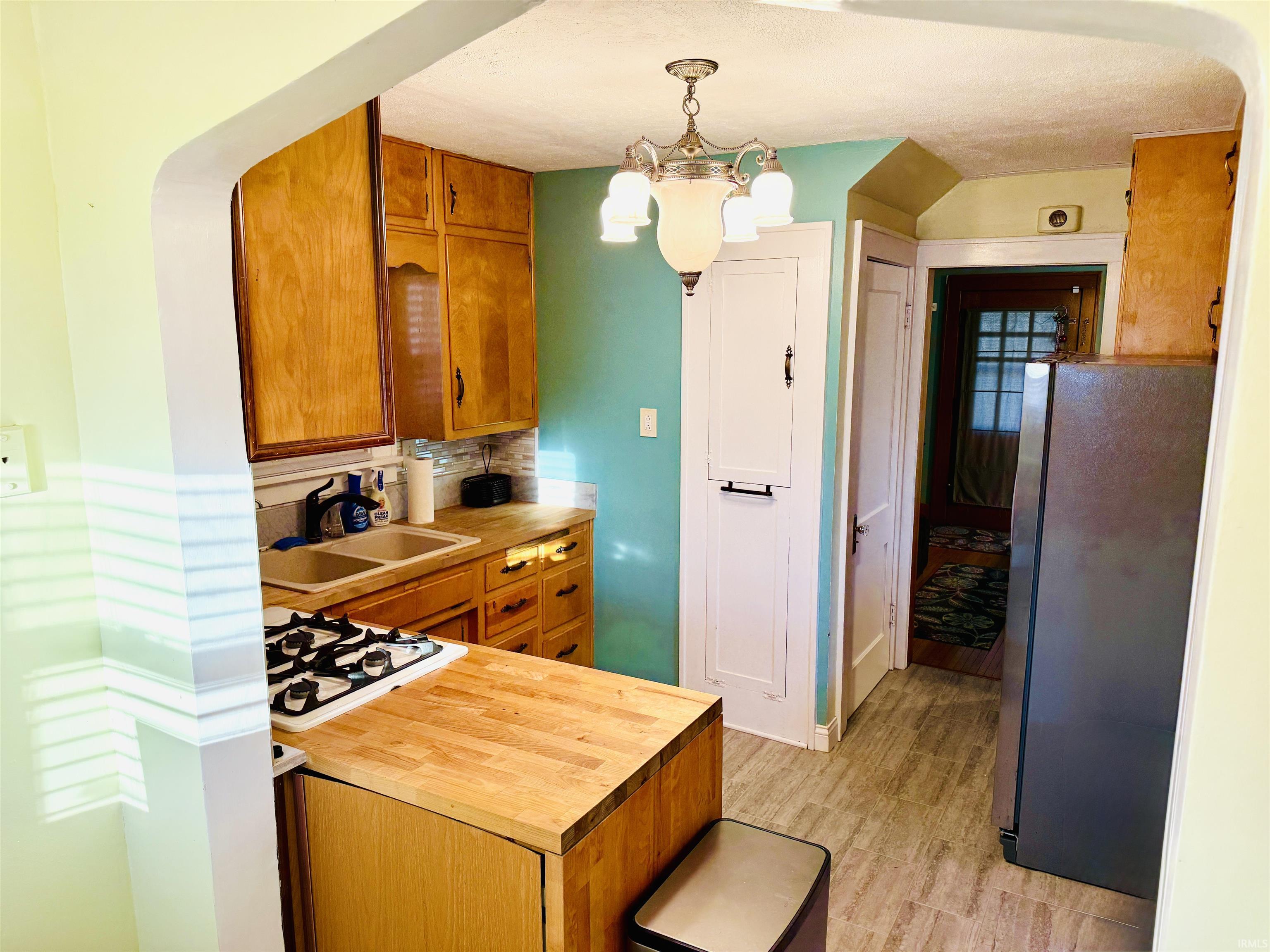 4018 Webster Street Fort Wayne, IN 46807 - Photo 9 of 17