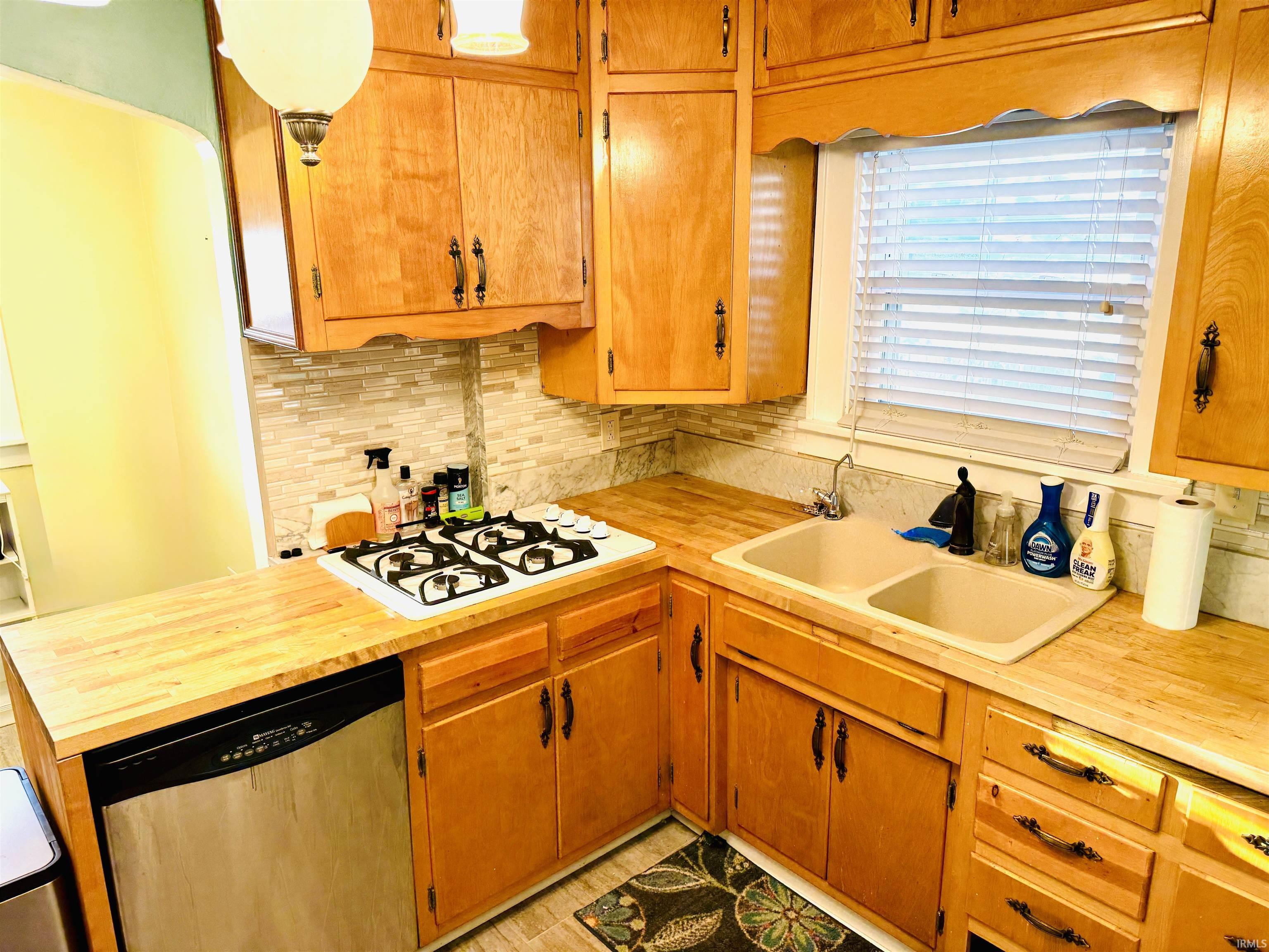 4018 Webster Street Fort Wayne, IN 46807 - Photo 10 of 17