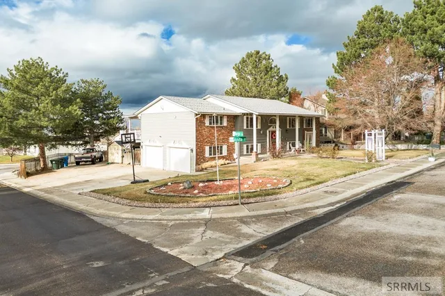 $449,900 | 1861 Anita Place, Pocatello, ID 83201