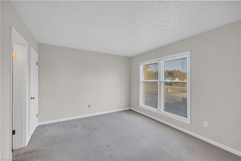 460 Boone Road Burlington, NC 27217 - Photo 14 of 32 Gallery Image 14