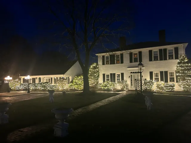 $1,995,000 | 626 Highway 1, Scarborough, ME 04074