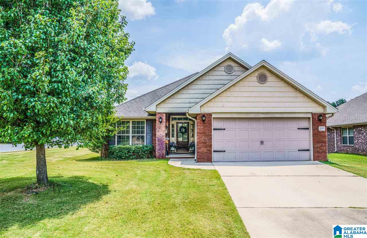 257 Stoney Trail Alabaster, AL 35114 - Photo 1 of 29