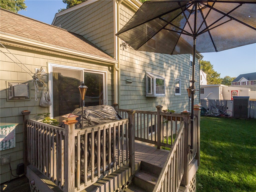 257 Orchard Street Woonsocket, RI 02895 - Photo 3 of 12