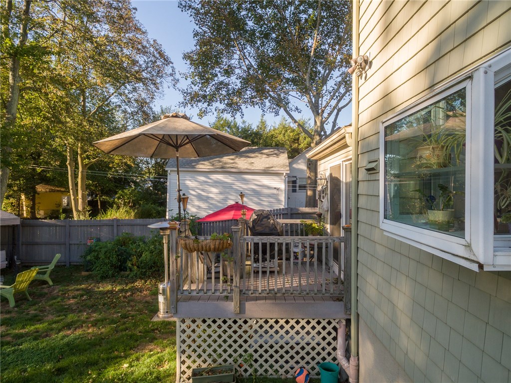 257 Orchard Street Woonsocket, RI 02895 - Photo 4 of 12