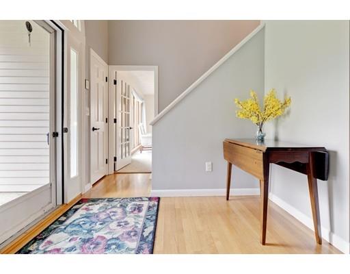 86 R Aucoot Road Mattapoisett, MA 02739 - Photo 7 of 25 Gallery Image 7